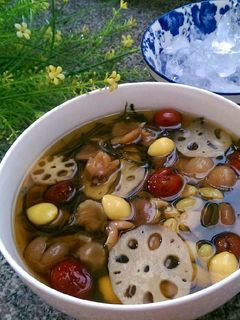 Hình của món Chè Sâm Bổ Lượng.