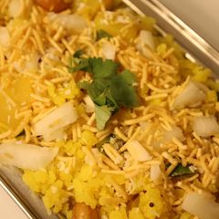 A picture of Aloo Poha.