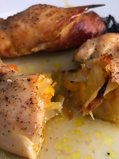 Una foto de “Pollitos primavera”. Pechugas de pollo rellenas de verdura al horno