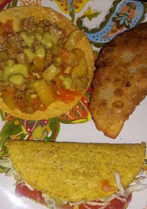 Una foto de Antojitos con picadillo de pavo
