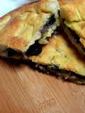 Pizzitello (p’zz’tidd’) or Focaccia with Green Onions and Black Olives