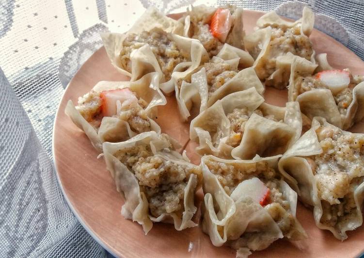 Steps to Make Any-night-of-the-week Siomay Ayam Udang / Steamed Chicken and Shrimp Dumplings