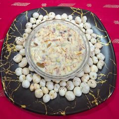 A picture of Royal Makhana Khir.