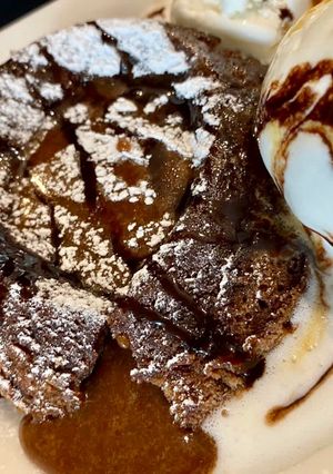 A picture of Chocolate Molten lava cake😍.