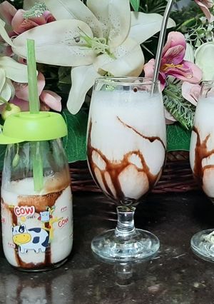 عکسی از دستور شیک موز و گردو