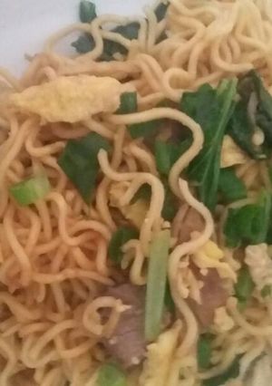 Foto resep Mie Goreng Weekend