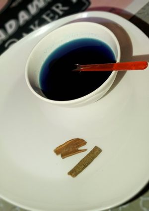 A picture of Homemade Blue Curacao syrup.