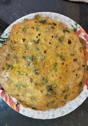A picture of Winter special Parantha.