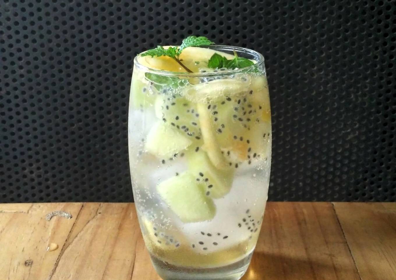 Es Blewah Mint Squash 🍸