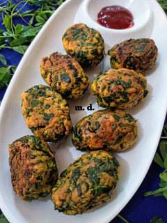 मेथी मुठिया(Methi muthiya recipe in Hindi) रेसिपी मुख्य फोटो