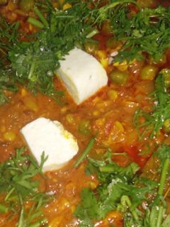 મટર પનીર (Matar paneer recipe in Gujarati) રેસીપી મુખ્ય ફોટો