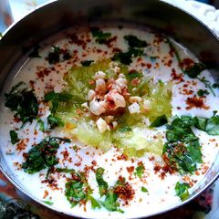 A picture of Cucumber raita.
