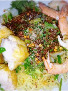 รูปของ บะหมี่แคระเต้าหู้หมูกุ้งอบเกลือ