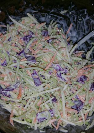 A picture of Creamy Coleslaw.