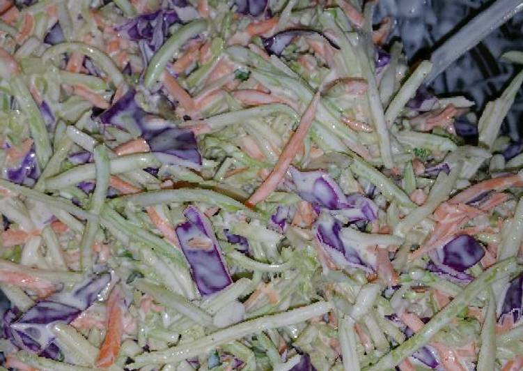 Recipe of Appetizing Creamy Coleslaw