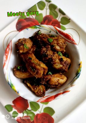 भरवाँ मसालेदार अरबी (Bharwa masaledaar arbi recipe in hindi) रेसिपी मुख्य फोटो