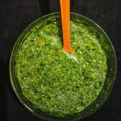 A picture of Green Chutney.