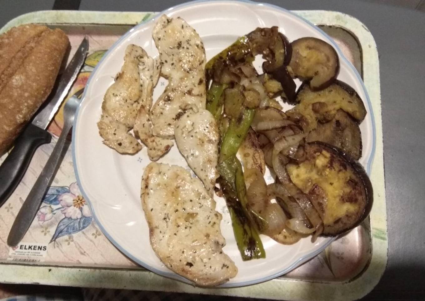 Pechuga y verduras a la plancha