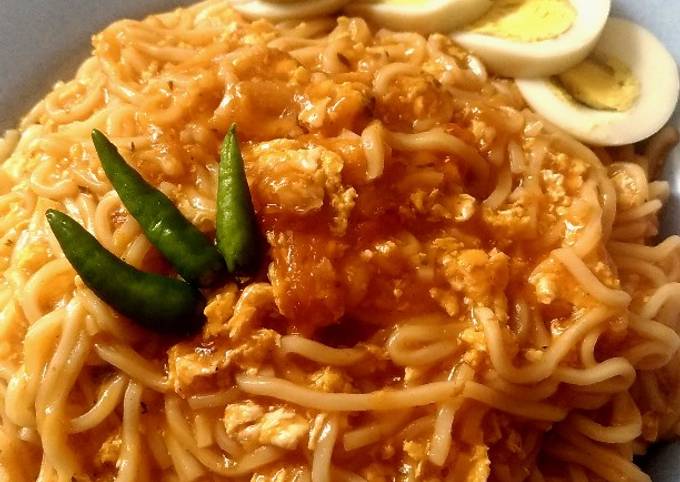 201. Mie Telor Saus Bolognese