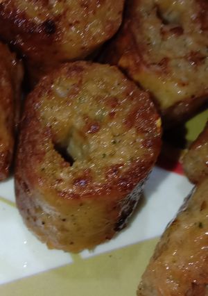 A picture of Fried Seekh kabab.