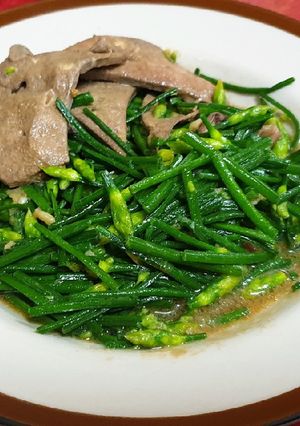 รูปของ ดอกกุยช่ายผัดตับ #กินผักรักสุขภาพ7