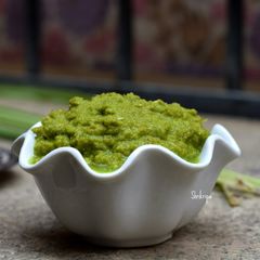 A picture of Homemade Vegetarian Thai Green curry paste.