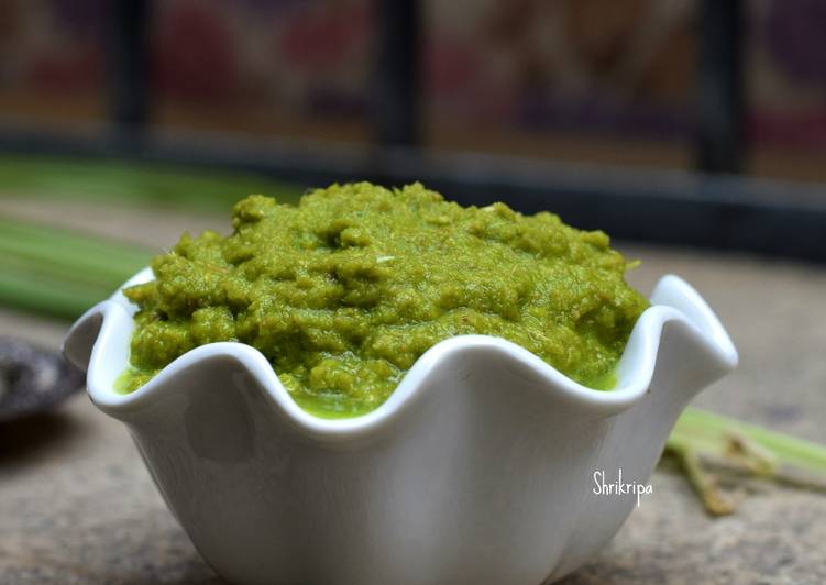 Steps to Prepare Favorite Homemade Vegetarian Thai Green curry paste