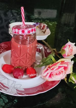 A picture of Strawberry Smoothie.