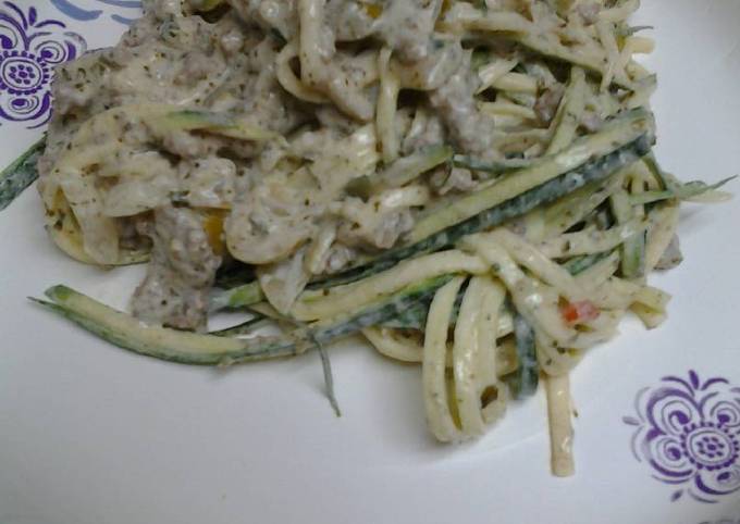 How to Make Homemade Zucchini white spaghetti