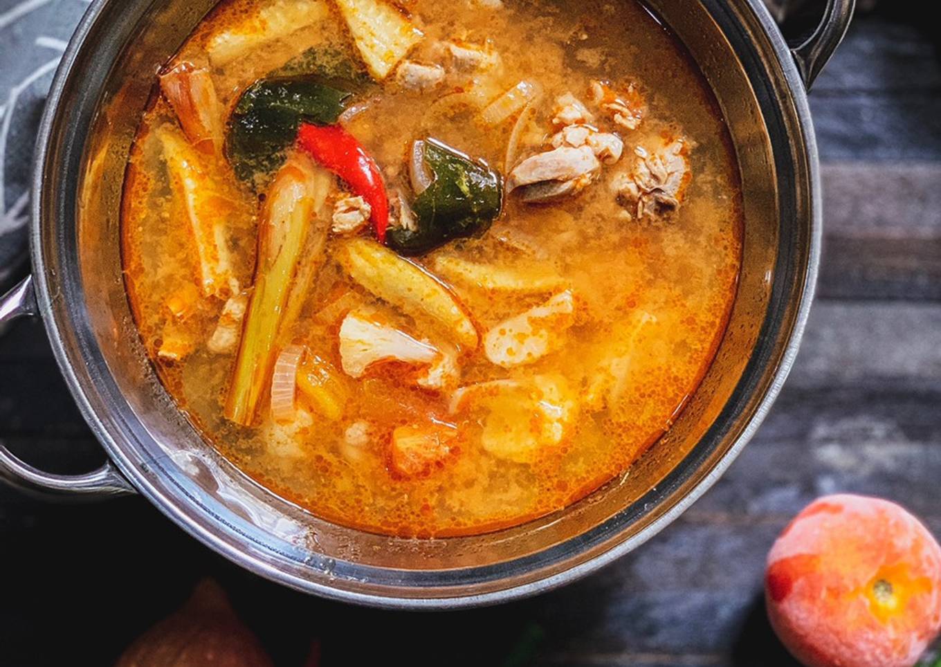 Ayam Tom Yum Tsingkai