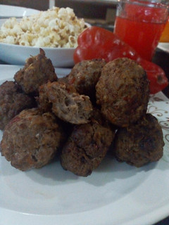 A picture of Meat Balls.