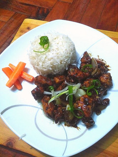 A picture of Black pepper Chicken.