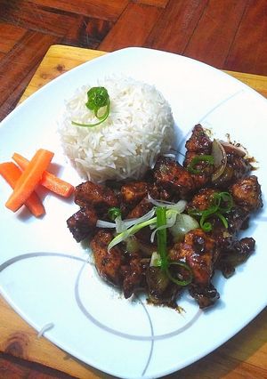 A picture of Black pepper Chicken.