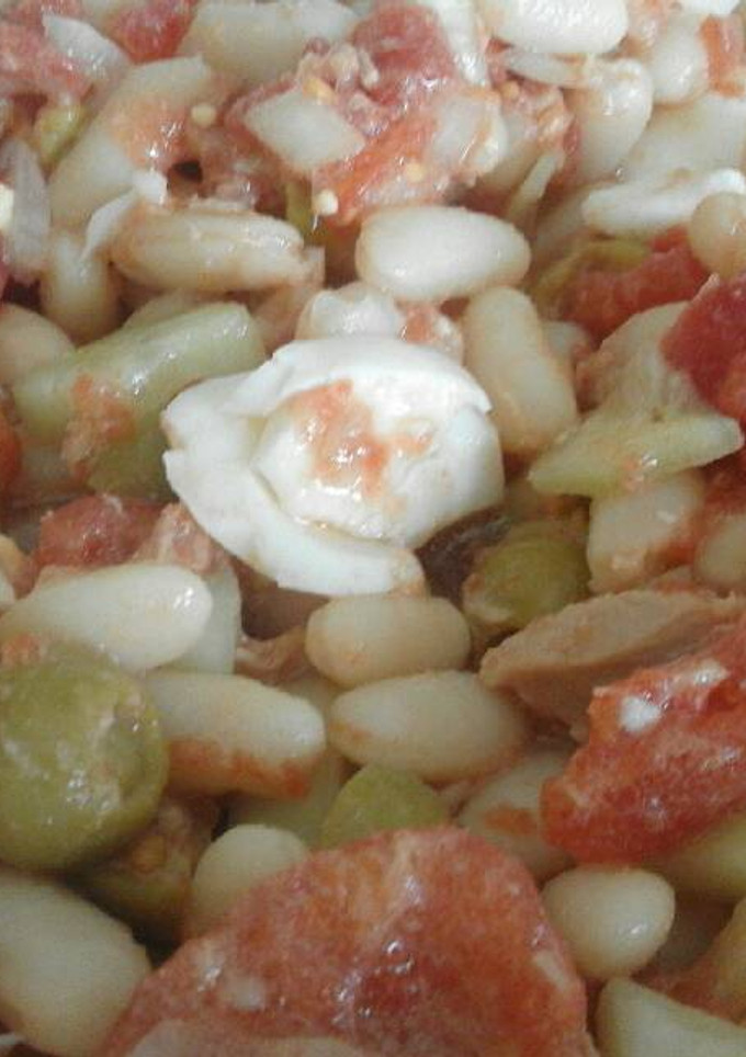 Una foto de Ensalada de alubias