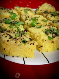 નાયલોન ખમણ (Naylon Khaman Recipe In Gujarati) રેસીપી મુખ્ય ફોટો