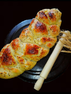 عکسی از دستور نان گیسو