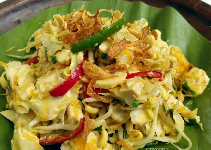 Bagaimana cara buat Tumis Sayur dan Putih Telur Asin Brebes dijamin istimewa
