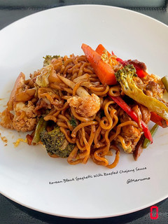 A picture of Korean Black Spaghetti With Roasted Chajang Sauce.