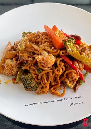 A picture of Korean Black Spaghetti With Roasted Chajang Sauce.
