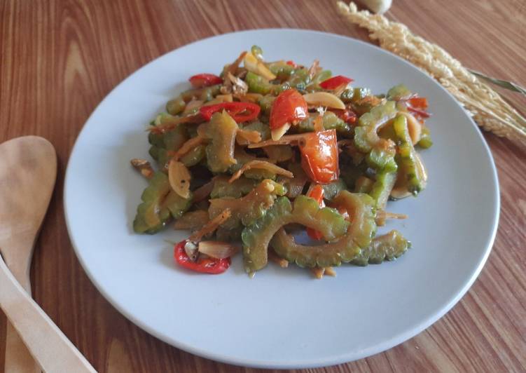 Resep Tumis pare teri yang simpel