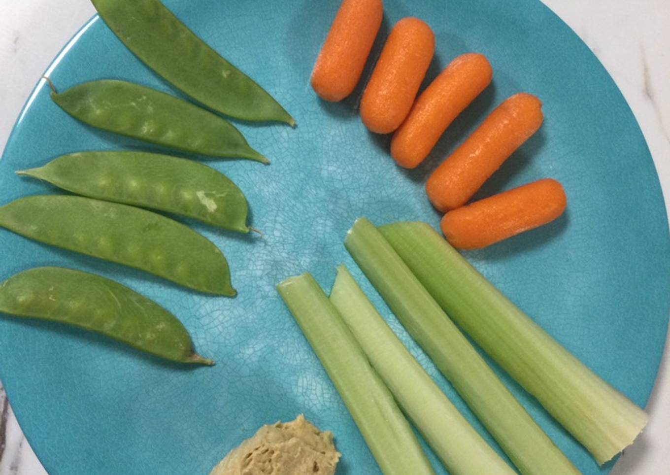 Veggies & Hummus