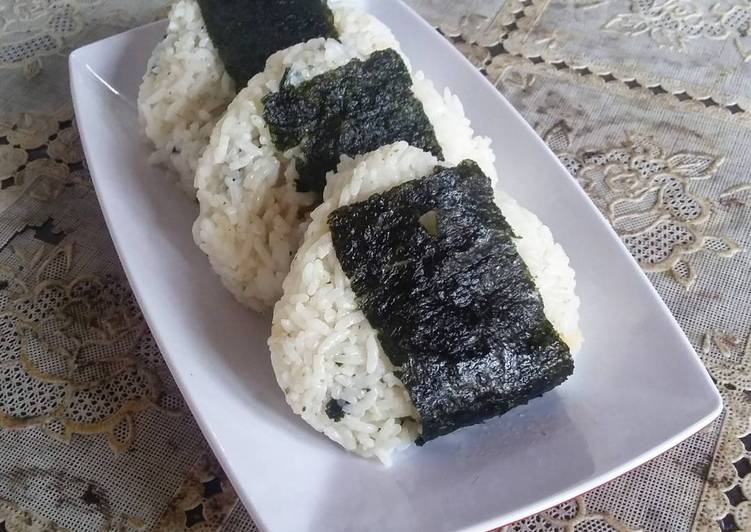 Onigiri Tuna Mayo