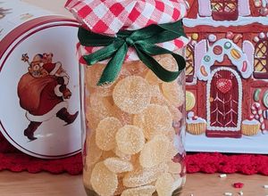 Una foto de Caramelos de miel 🍯 🐝 del antiguo recetario de Té Sol ♥ una idea para regalar en Navidad 🎁