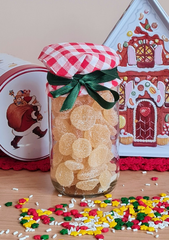 Una foto de Caramelos de miel 🍯 🐝 del antiguo recetario de Té Sol ♥ una idea para regalar en Navidad 🎁