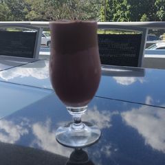 A picture of Chocolate and bat-berry Smoothie 🦇.