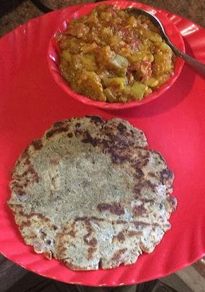 A picture of Bajra mooli ka paratha.