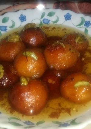 दूध पाउडर मावा गुलाब जामुन (Milk powder Mawa #GULAB JAMUN recipe in hindi) रेसिपी मुख्य फोटो