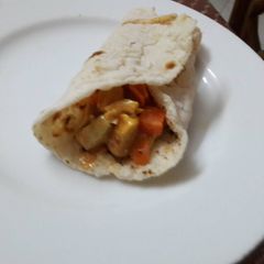 A picture of Simple chicken tortilla wrap.