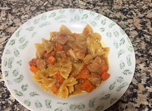 Foto de Carne de Porco estufada com Massa