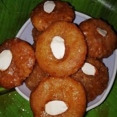 A picture of Bhadusha.